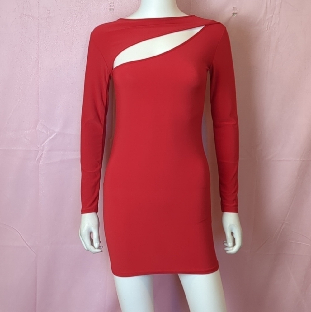 PrettyLittleThing Red Slinky Long Sleeve Bodice Cut Out Bodycon Dress size 4